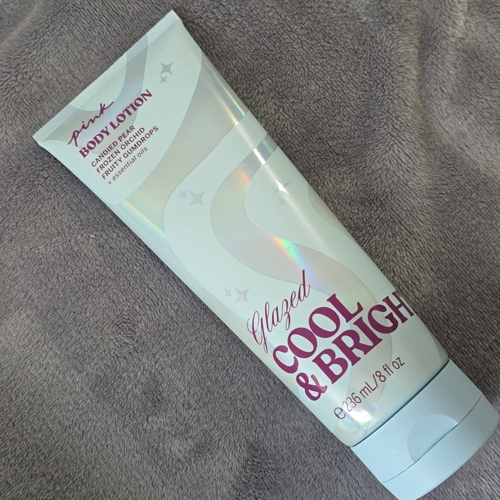 PINK Victoria's Secret Glazed Cool & Bright Body Mist and Lotion - Picture 2 of 6